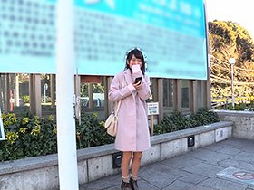 激レア!日焼けクッキリAAA-CUP微乳少女ひまりチャン。留学中の東南アジアから一時帰国、緊急AV出演。 サンプル動画サムネイル